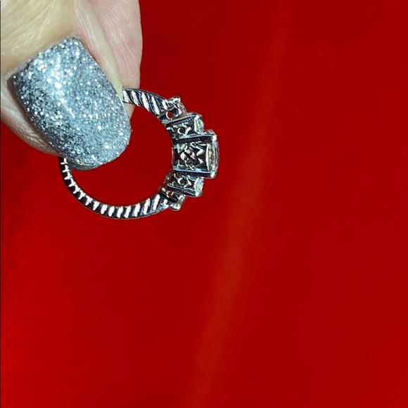 Statement ring - Picture 2 of 5